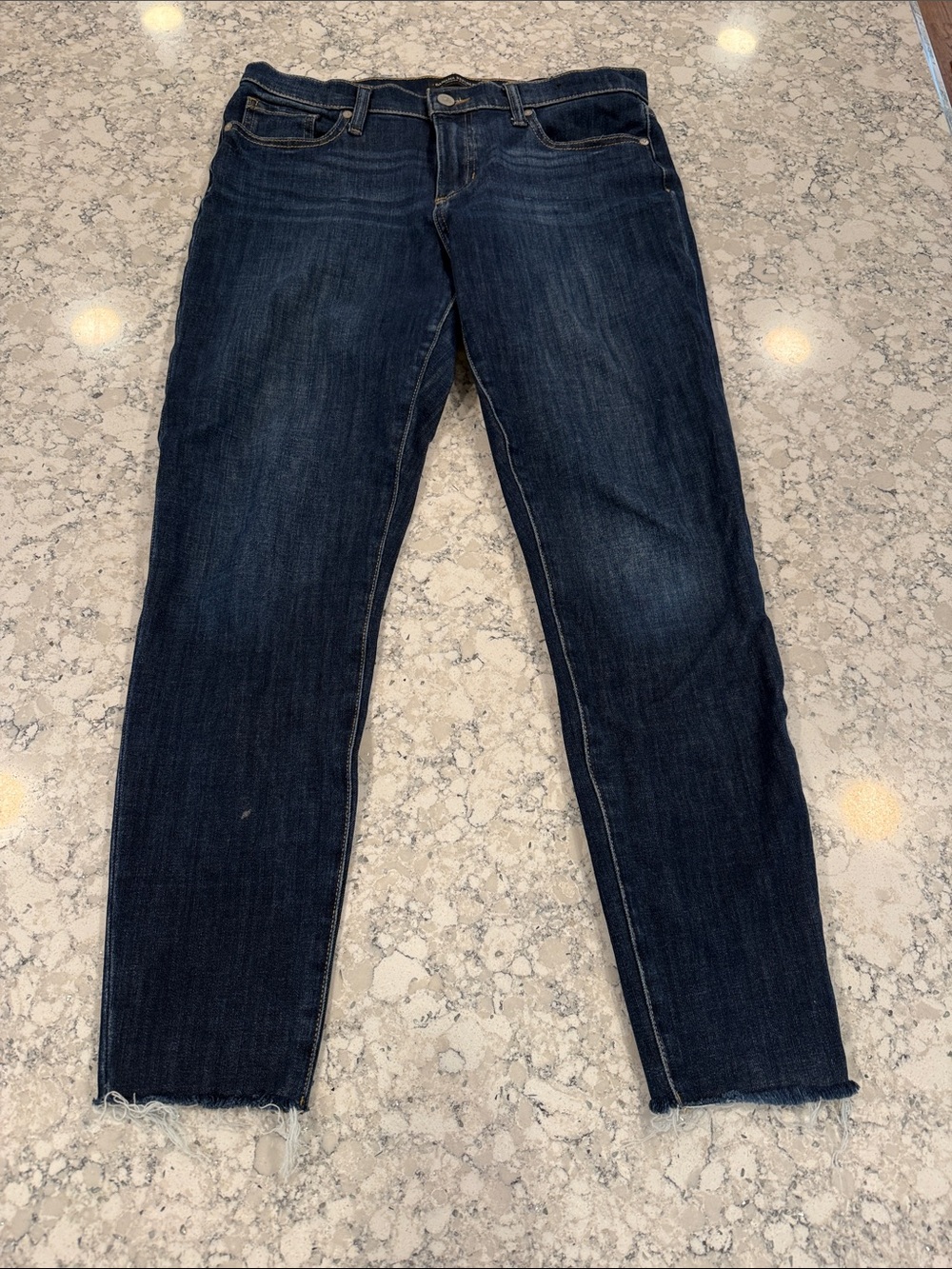 Banana Republic premium denim mid rise skinny dark blue jean Cropped Ankle 29